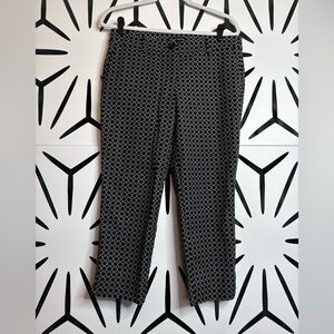 Hillary Radley Black & White Trellis Crop Pants Size 8